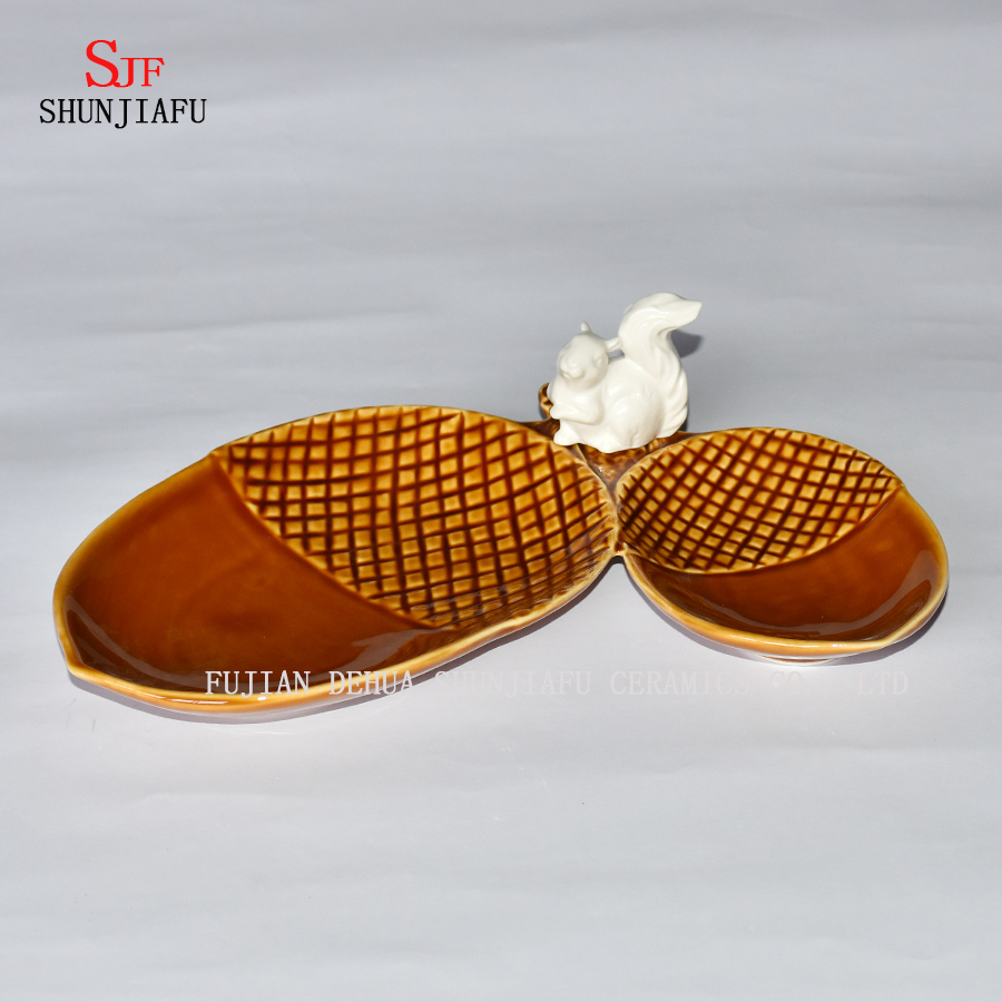 Creative Double Pine Cones and Cute Bird Ceramic Seasoning Plate/B