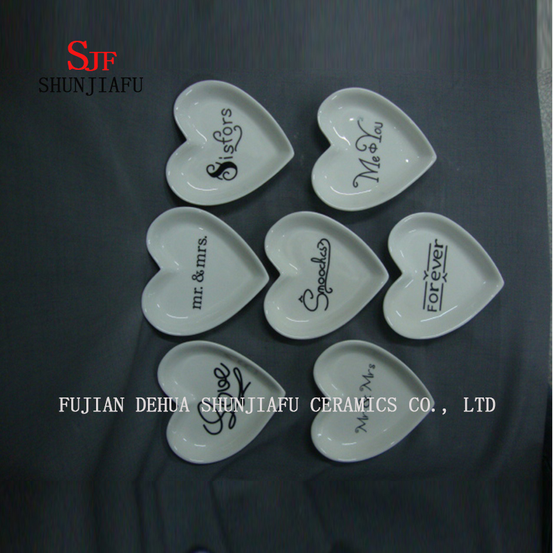 7 PCS/ Ceramic Seasoning Dishes Appetizer Plates, Porcelain Saucers Bowl Dinnerware (heart Shape)