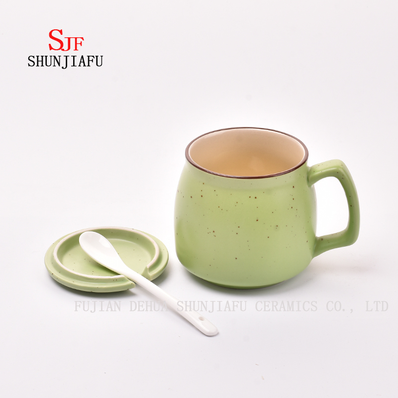 Creative Ceramic Mug with Lid. Breakfast Coffee Cup