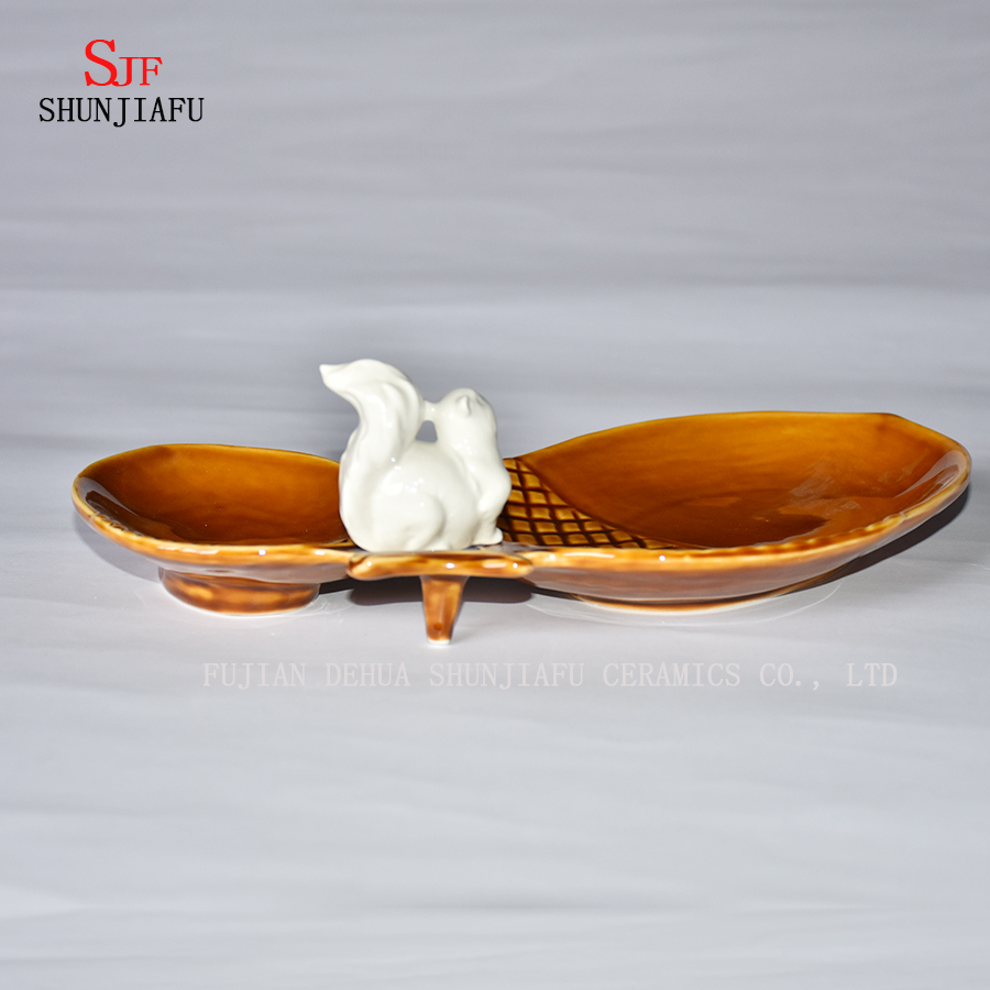 Creative Double Pine Cones and Cute Bird Ceramic Seasoning Plate/B