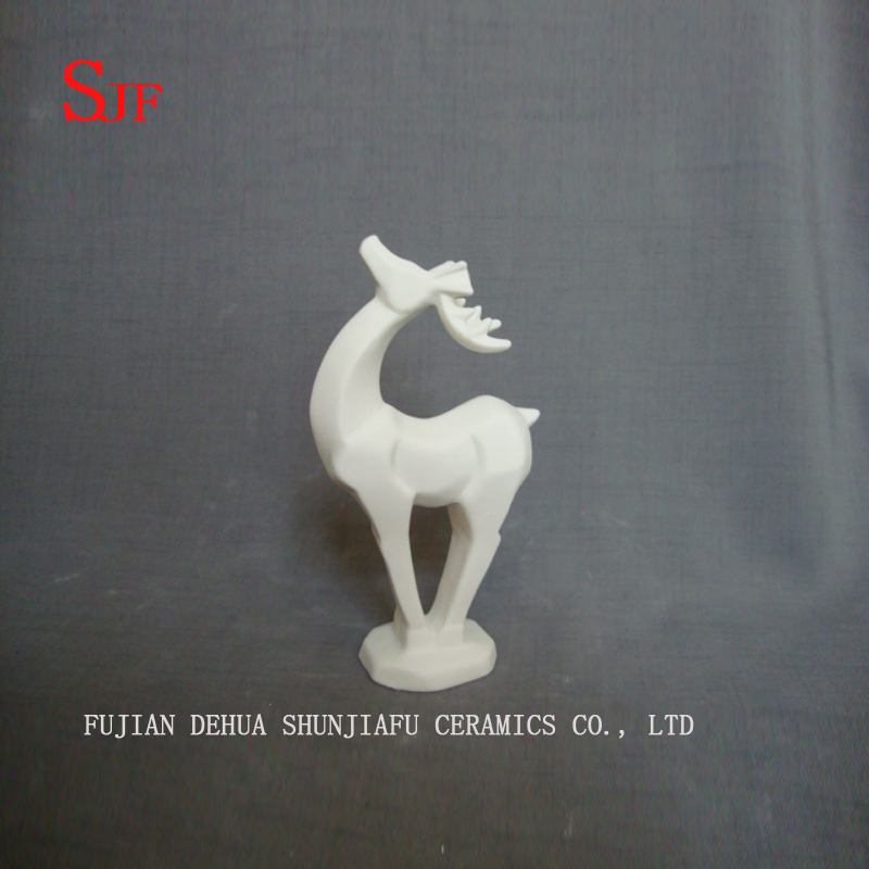 White Ceramic Decoration Animals Figurine Small Milu Deers Porcelain Sculptures Reindeers Crafts Christmas