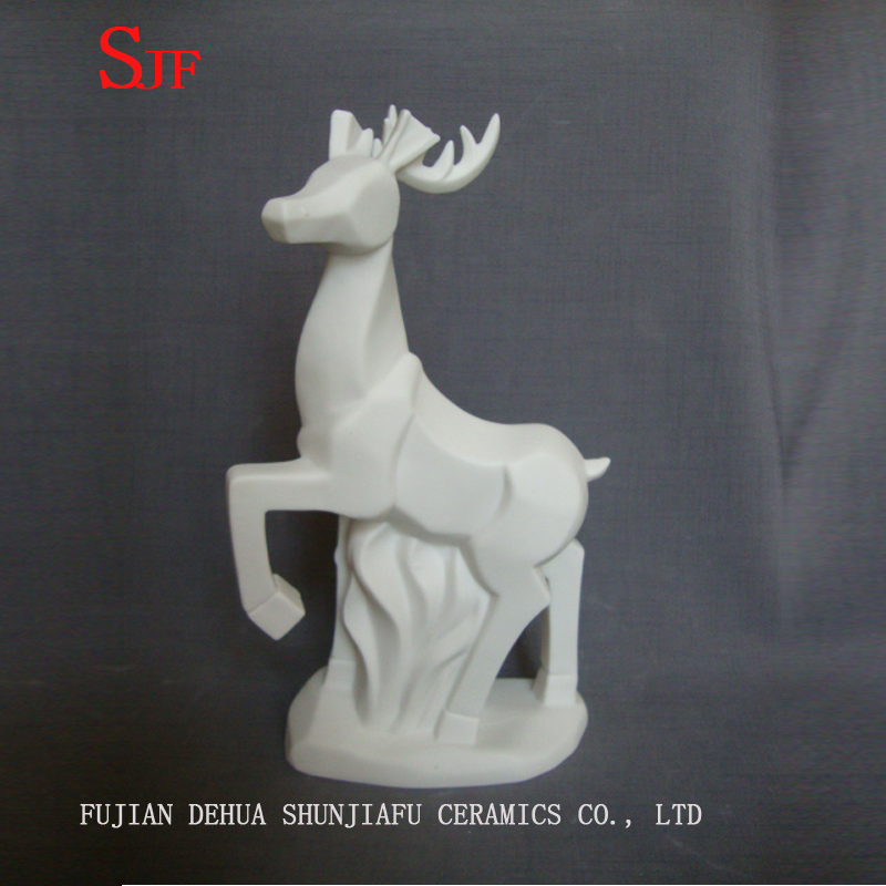 White Ceramic Decoration Animals Figurine Milu Deers Porcelain Sculptures Reindeers Crafts Christmas