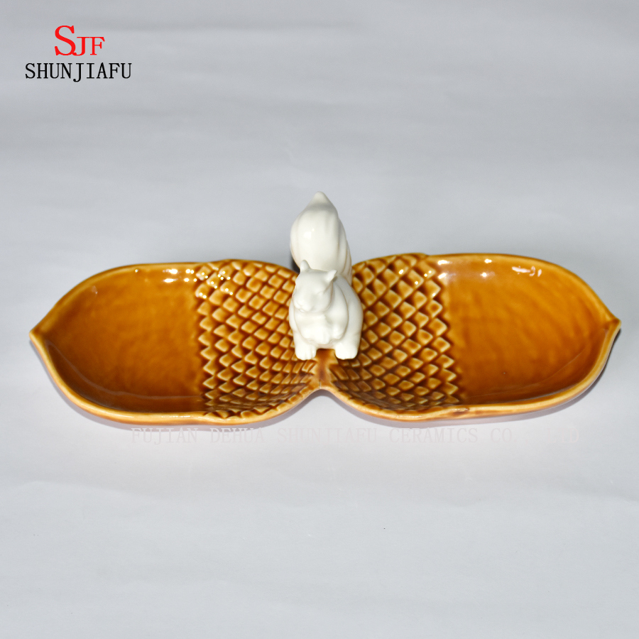 Creative Double Pine Cones and Cute Bird Ceramic Seasoning Plate/B