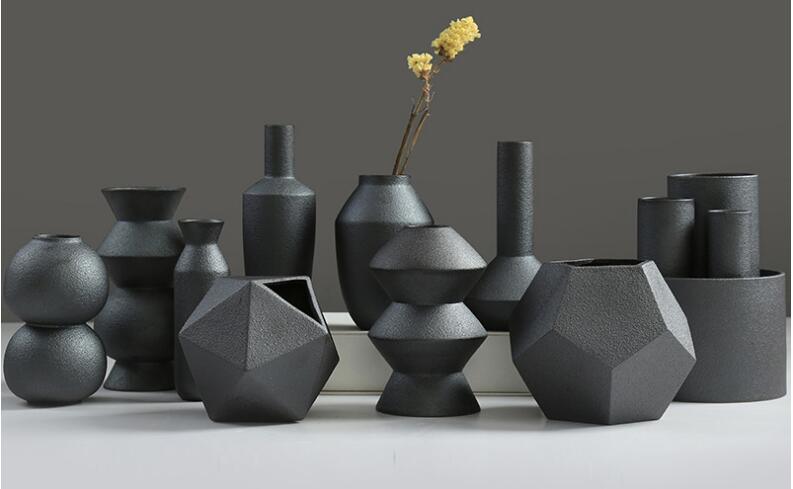 Modern Fashion Personality Special-Shaped Ceramic Black Vase