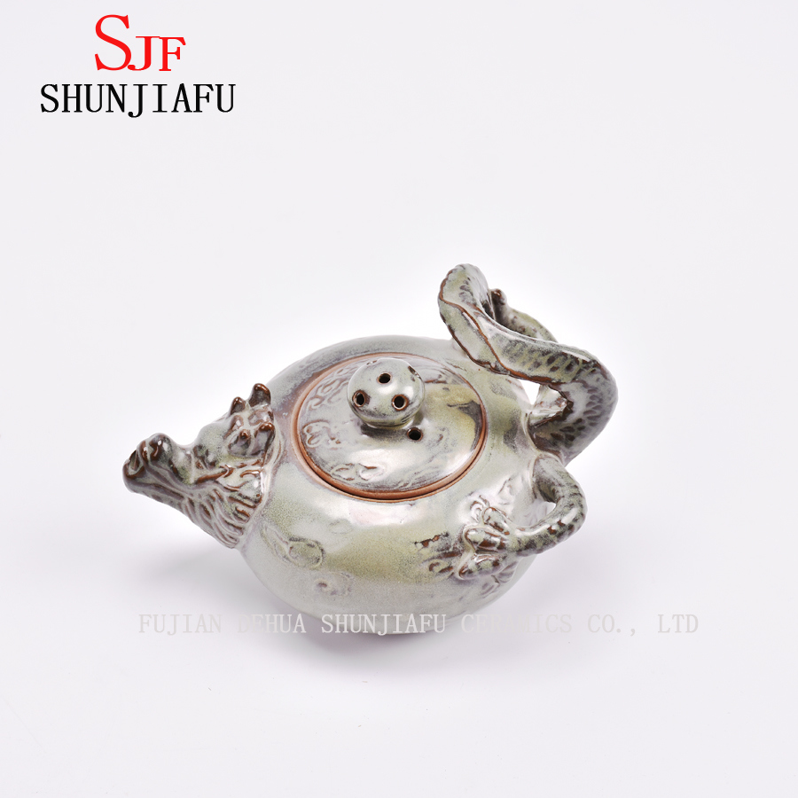 Retro and Unique Beauty Shape of Ceramic Teapot/a