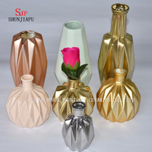 More Color / Design Simple Atmospheric Electroplating Vase