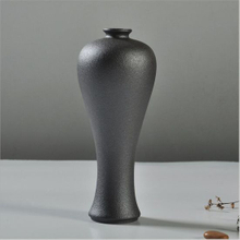 Modern Fashion Personality Special-Shaped Ceramic Black Vase