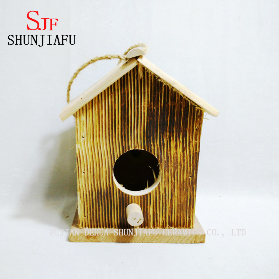 Customized Shape Wooden Bird Nest for Sale