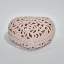 Hollowed out Shape with Lid Jewelry Box / Ceramic