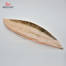 Attractive Leaf Shape Electroplated Ceramic Decoration Plate/Dishes/Dinnerware