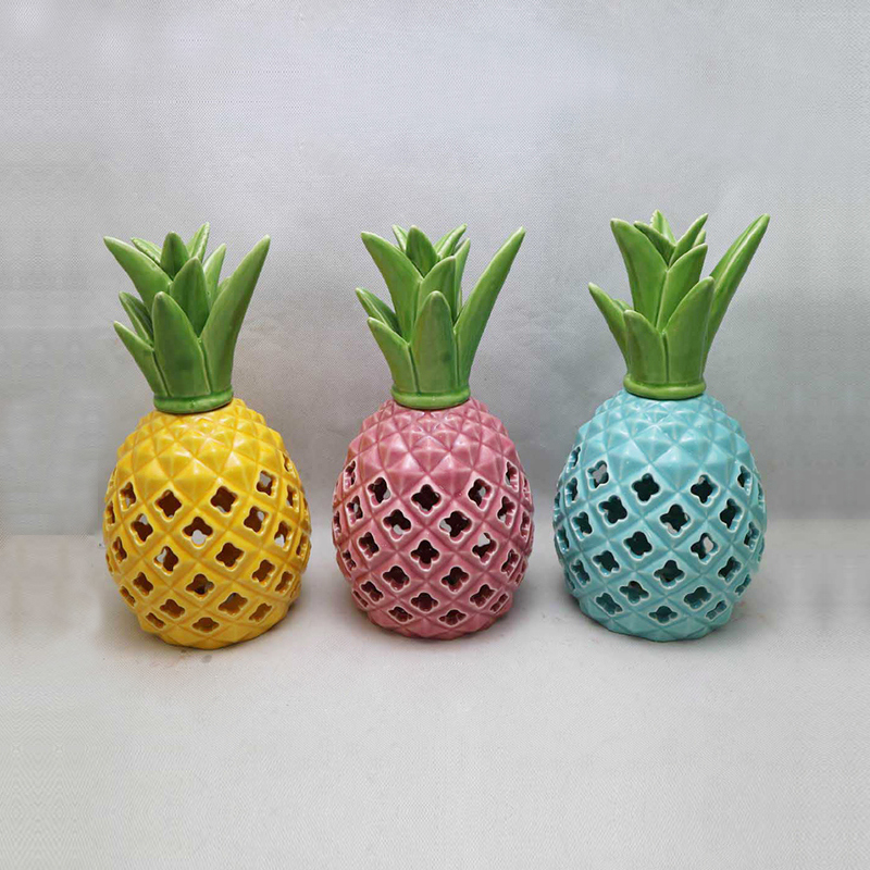 Electroplated Ceramic Gold Pineapple Home Decoration LED