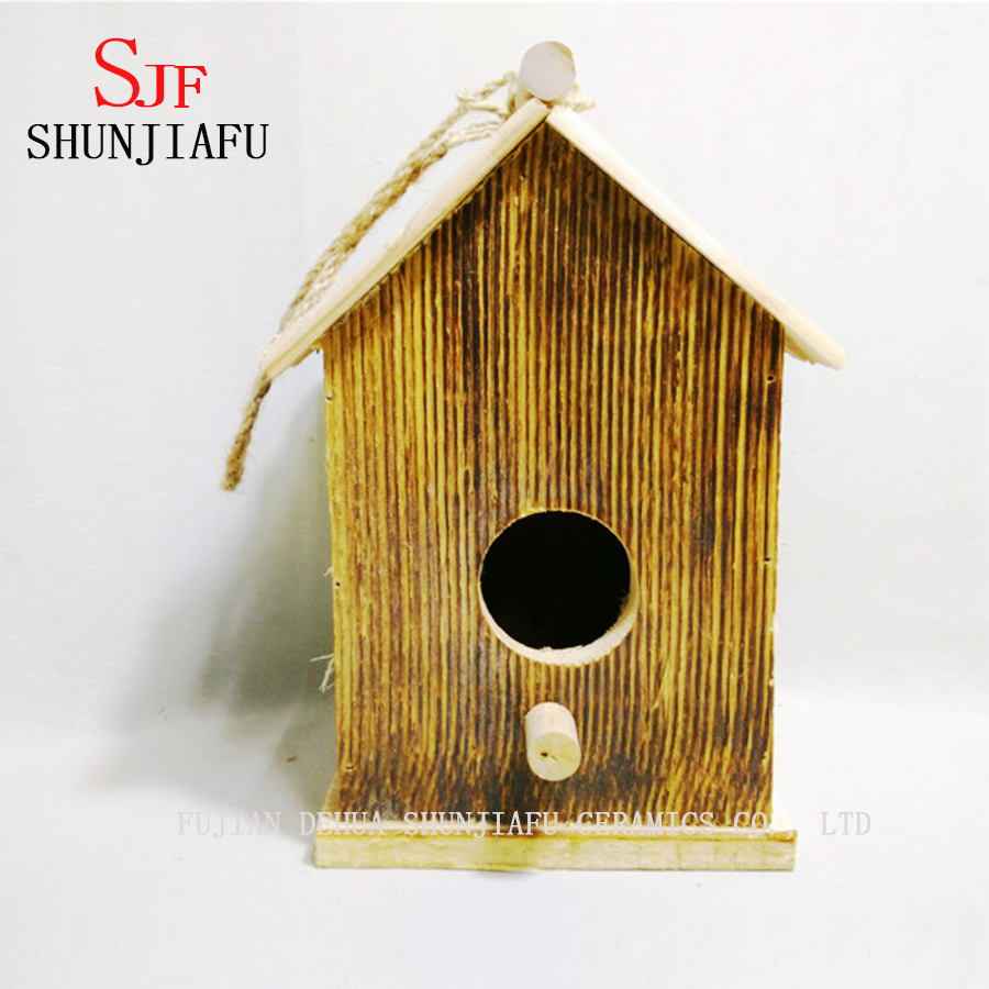 Customized Shape Wooden Bird Nest for Sale