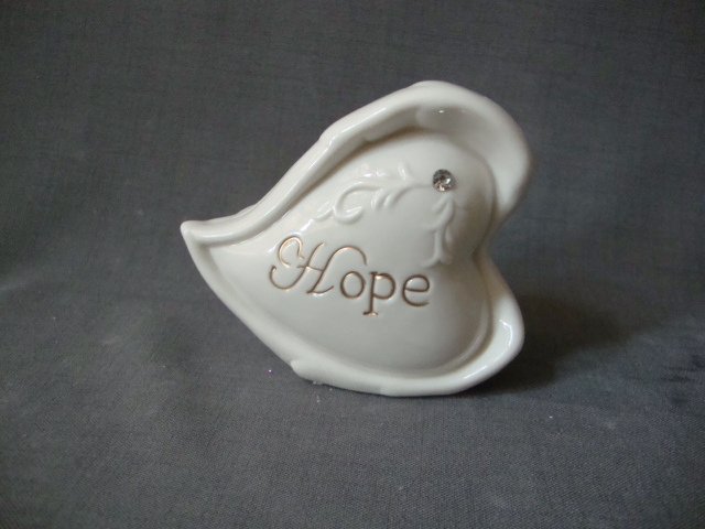 Porcelain Home Decorations Heart Shaped with Artificial crystal, White