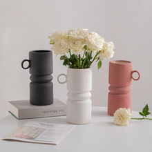 Accepting Customized Processing of Various Colors And Styles Pink 、black And White Ceramic Vases