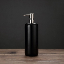 Single Bath Bottle Black Color Bathroom Sanitary Bathroom Accessory Ceramic Bathroom Set Accessories